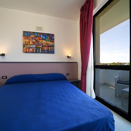 Hotel Club Clorinda Nuova Gestione 2024 Паестум Екстериор снимка