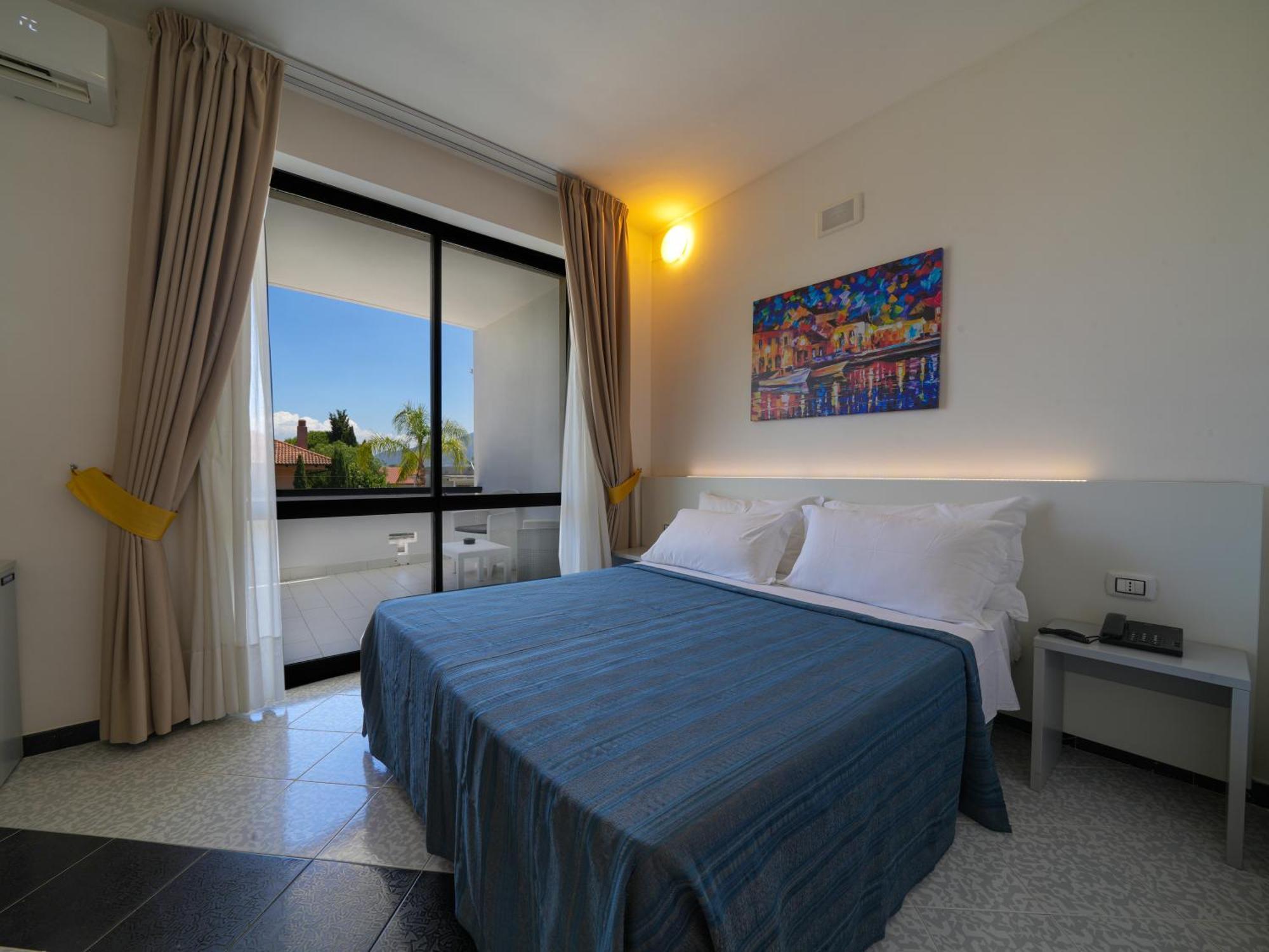 Hotel Club Clorinda Nuova Gestione 2024 Паестум Екстериор снимка