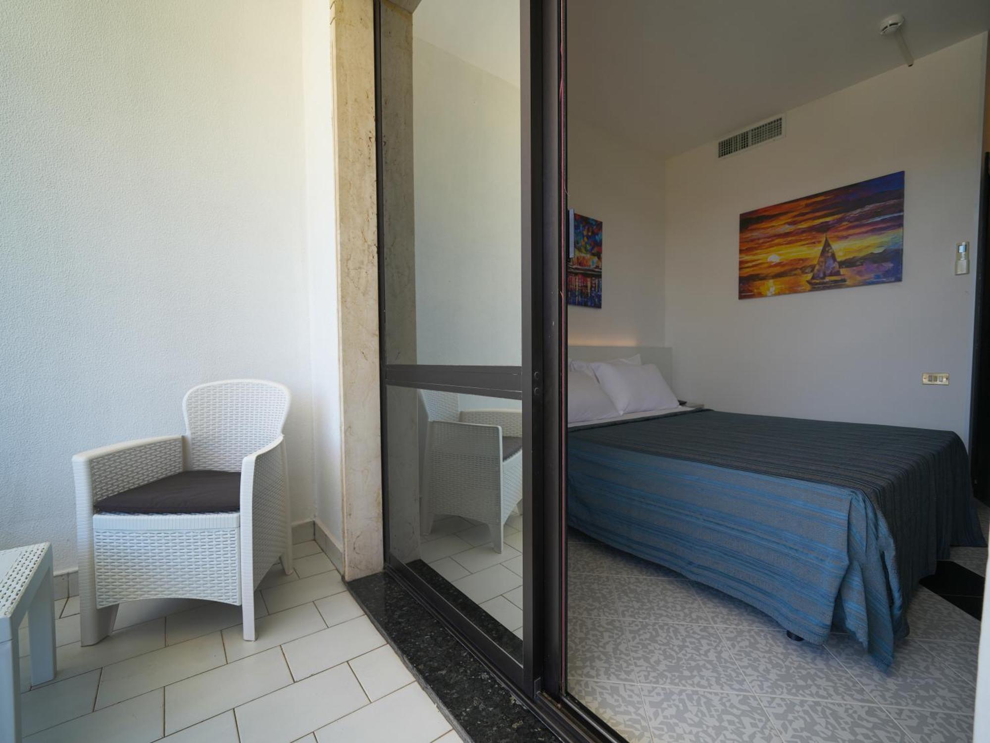 Hotel Club Clorinda Nuova Gestione 2024 Паестум Екстериор снимка