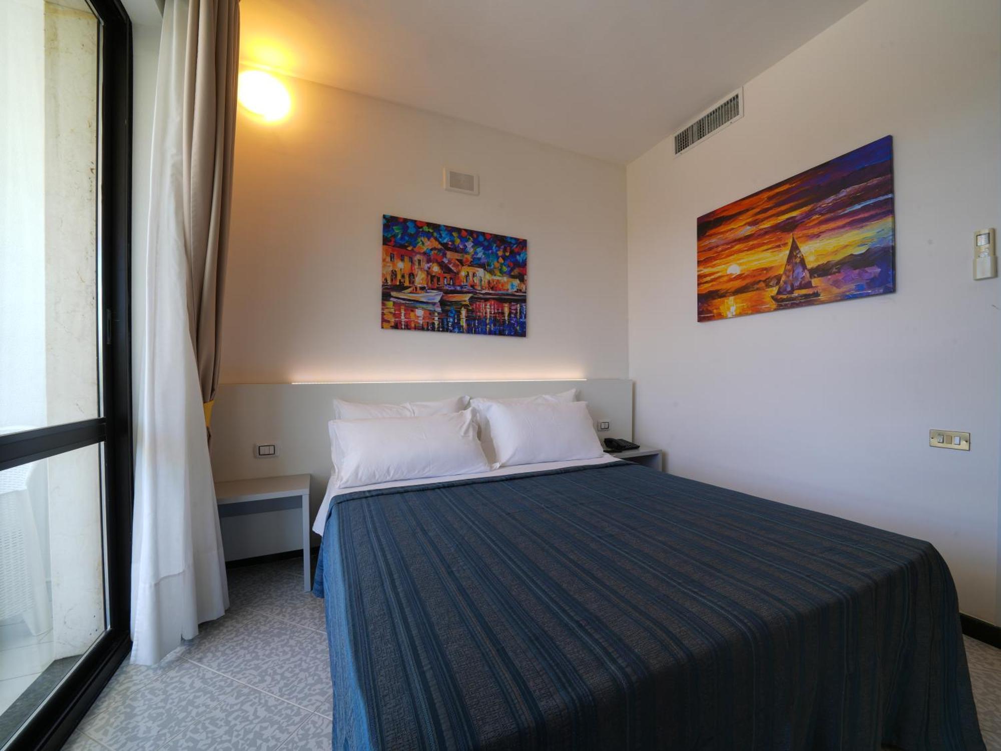 Hotel Club Clorinda Nuova Gestione 2024 Паестум Екстериор снимка